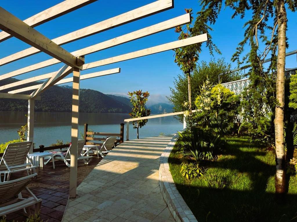 Riviera 990 - Resort & Restaurant Eselnita Exterior foto
